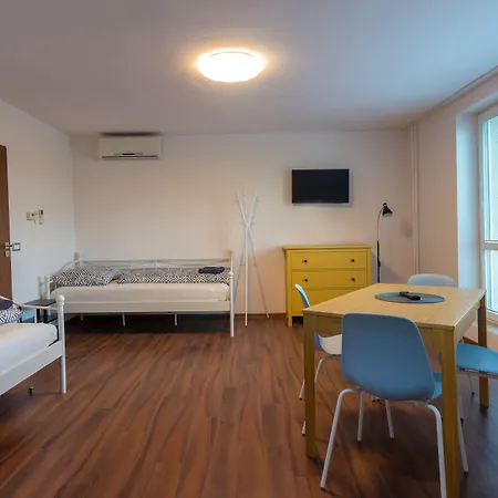 Moon 3* Ostrava